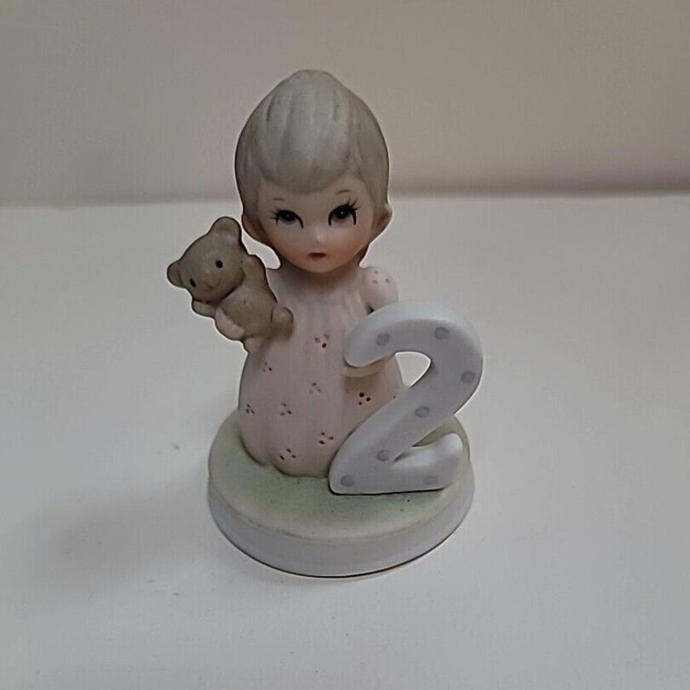 1982 Lefton China Birthday Girl Age 2 Figurine The Christopher Collection